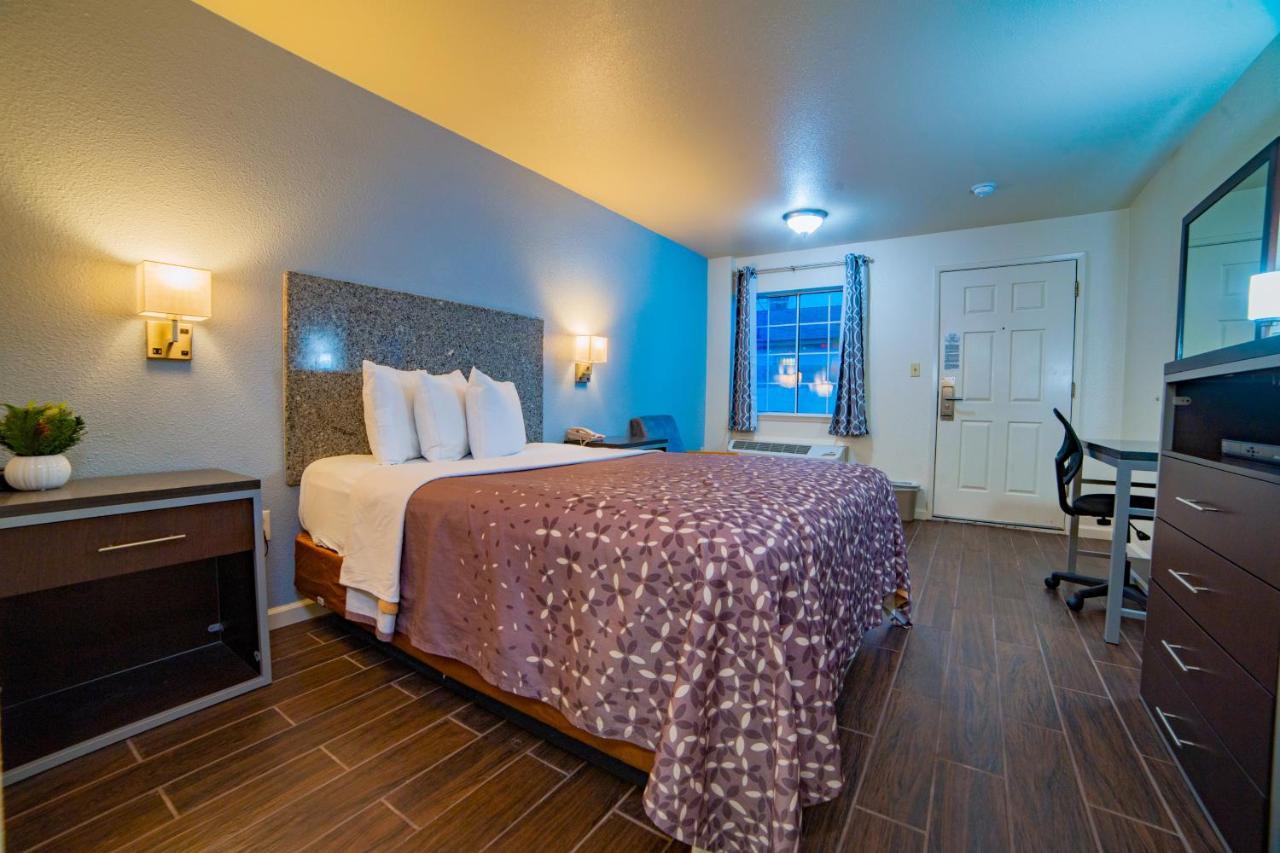 Turlock Inn Εξωτερικό φωτογραφία