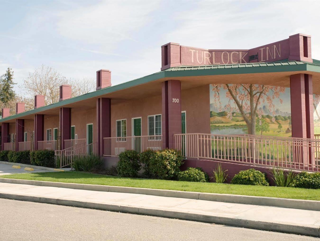Turlock Inn Εξωτερικό φωτογραφία